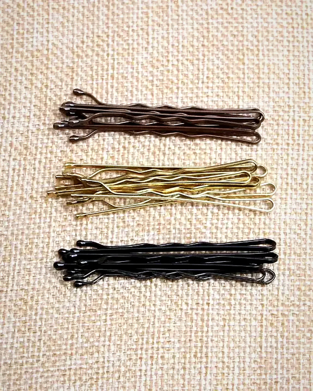 Pack de horquillas doradas · Lunares