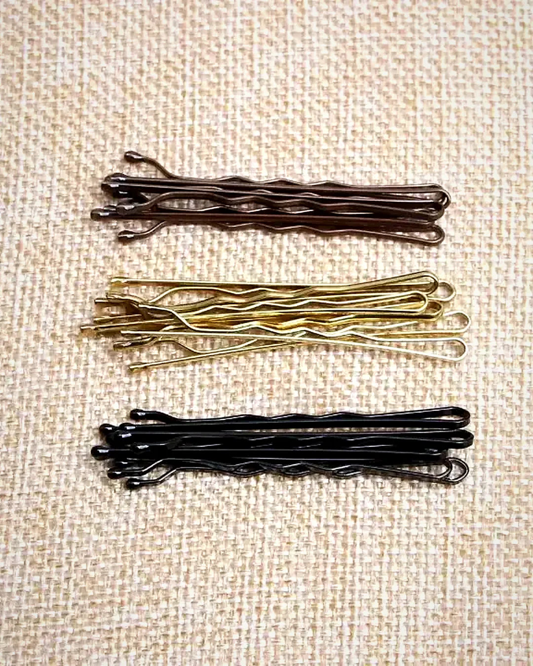 Pack de horquillas doradas · Lunares