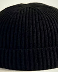 Gorro marinero de punto · Lunares