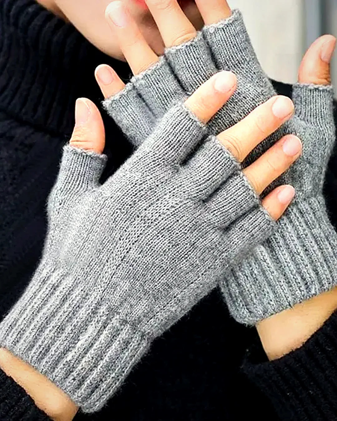 Guantes de punto · Lunares